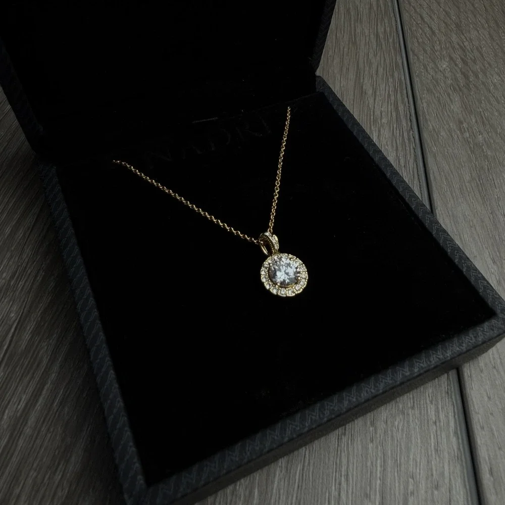 Nadri Round Halo Pendant Necklace Gold Tone Cubic Zirconia Crystal Pave New